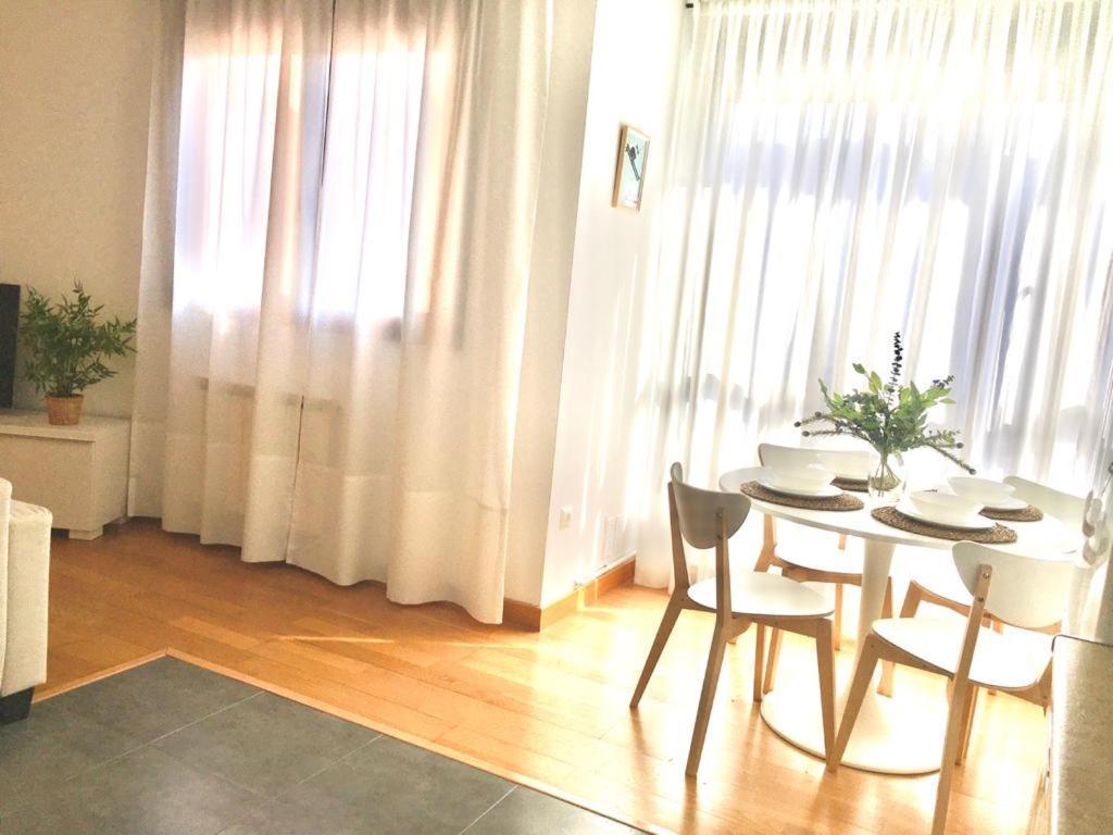 Апартаменты Apartamento 1 Centrico Garaje Wi-Fi Para Trabajar Кастро-Урдиалес Экстерьер фото